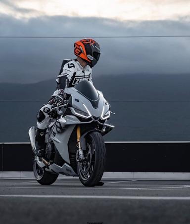 IamBiker JMHecker79